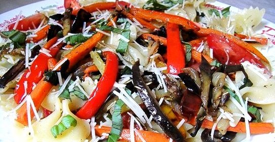 Макароны с овощами