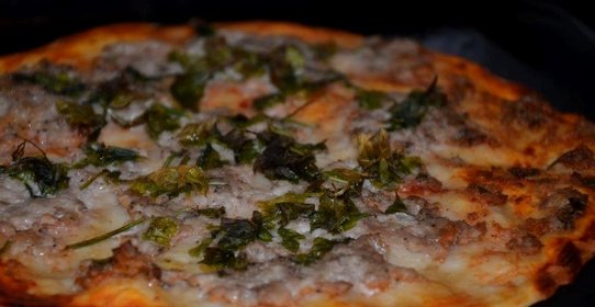 Лепешка с фаршем и зеленью