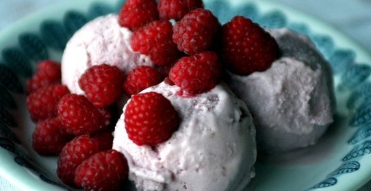 Три десерта для тех, кто на диете