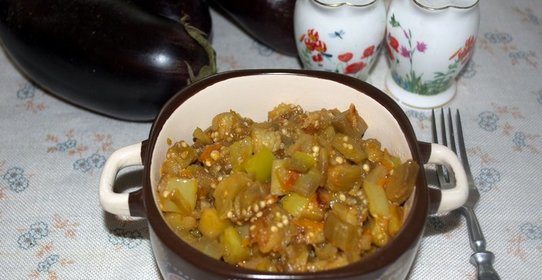 Рагу из баклажанов и помидоров