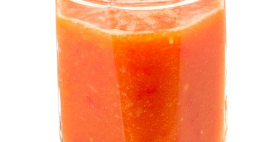 Апельсиного-ягодный напиток с имбирем