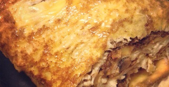 Запеченный рулет из лаваша с курицей и грибами