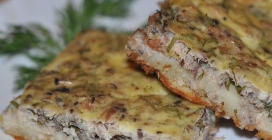 Быстрый пирог с консервированной рыбой