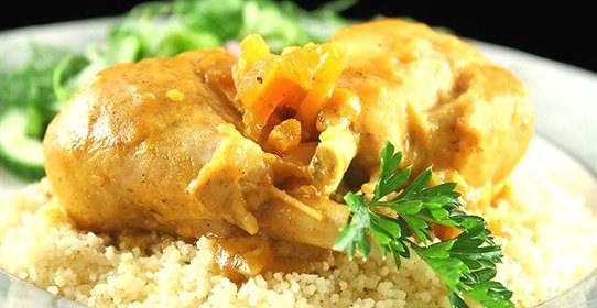 Курица с абрикосами и имбирем