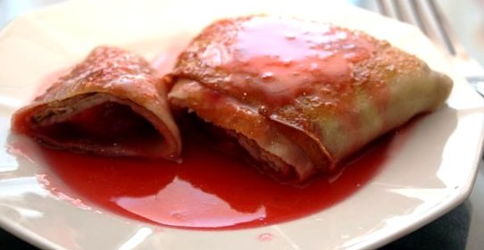 Блинчики со сливами