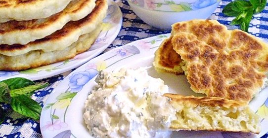 Лепешки с творогом диетические