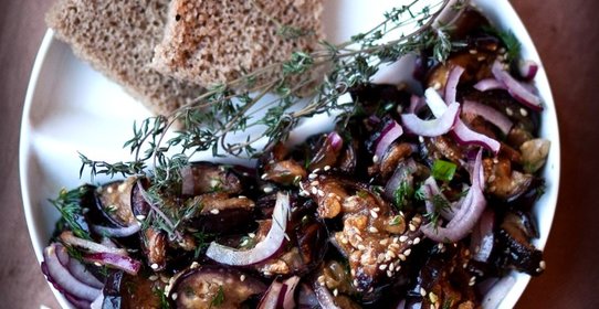 Жареный баклажан в медовом маринаде