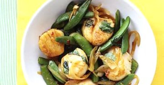 Жаркое из морских гребешков и фасоли