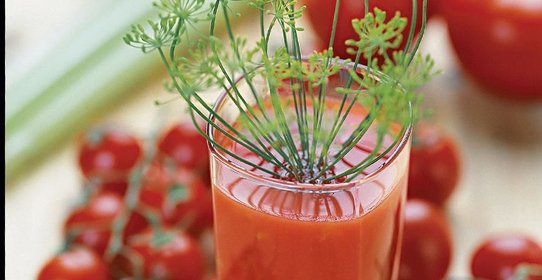 Томатный сок с сельдереем