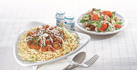 Лапша с копченой грудинкой