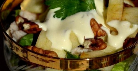 Салат-коктейль Новгородский