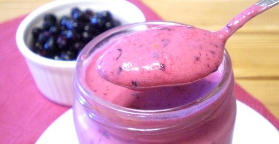 Смузи из замороженных ягод