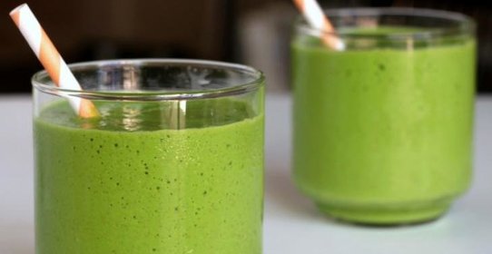 Зеленый витаминный напиток Тропик