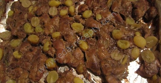 Печень с виноградом