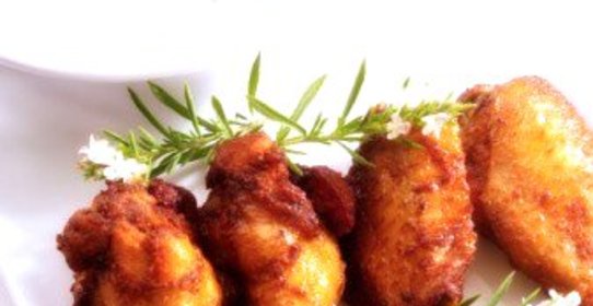 Жареные куриные крылышки с медом и соевым соусом