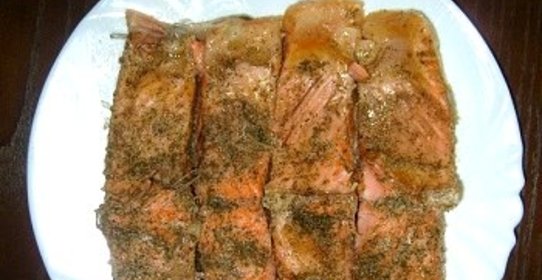 Красная рыба в мультиварке