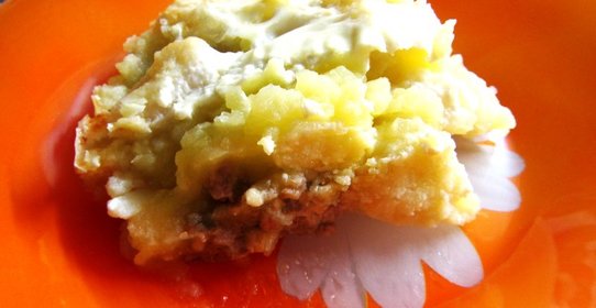 Цветная капуста с фаршем под сырным соусом бешамель