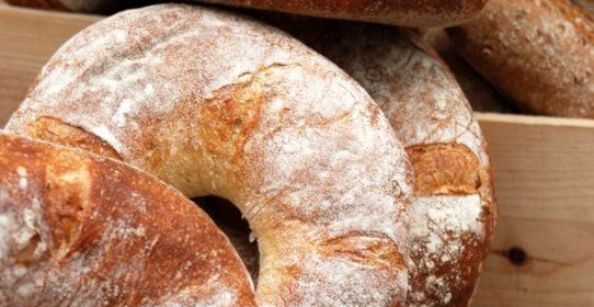 Хлеб с грецкими орехами