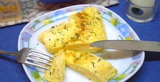 Омлет в мультиварке