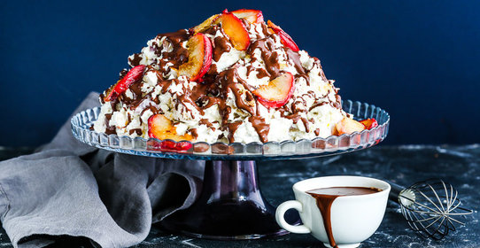 Торт Санчо-панчо с персиками