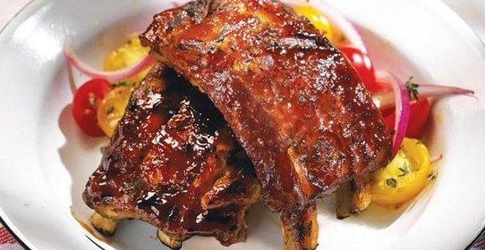 Свиные ребрышки в чесночно-горчичном соусе