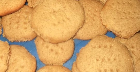 Печенье с клубникой