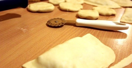 Тесто для чебуреков в хлебопечке