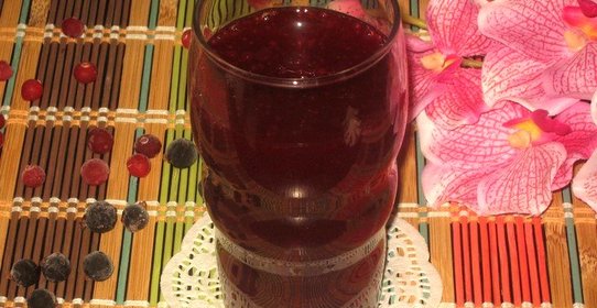 Кисель из черной смородины и клюквы