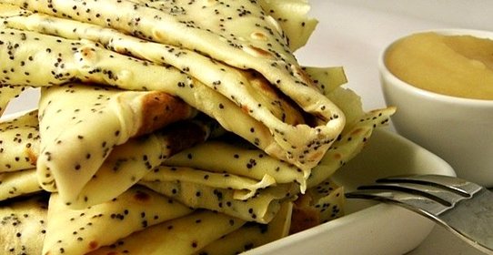 Блины с маком