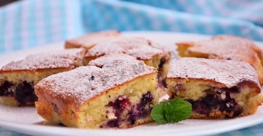 Черничный пирог