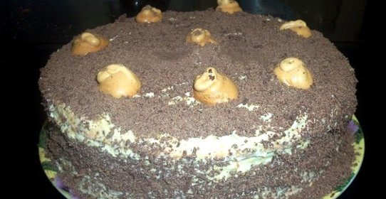 Бисквитный торт с коньяком