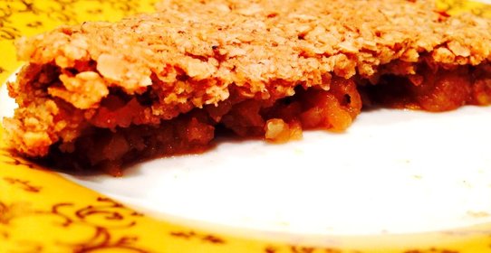 Постный яблочный крамбл с геркулесом
