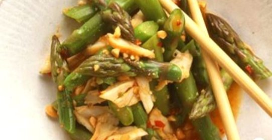 Спаржа с крабовым мясом