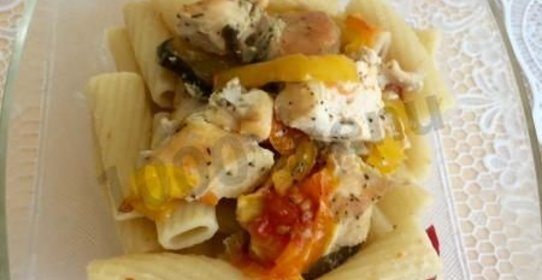 Баклажаны с курицей запеченные