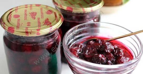 Вишневое варенье с косточкой на зиму