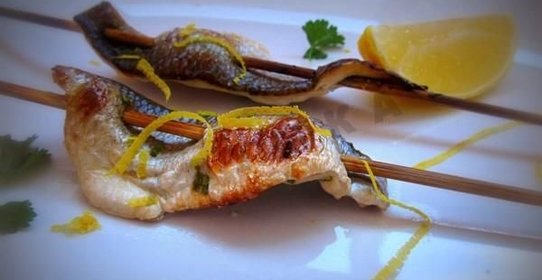 Шашлычки из рыбы с мёдом и розмарином