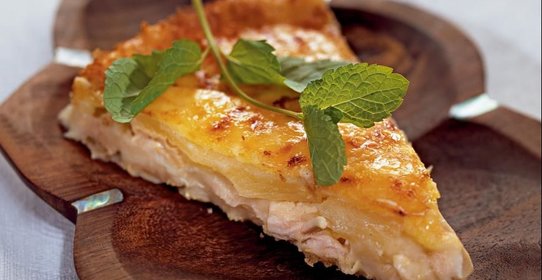 Картофельная пицца с индейкой по-гавайски