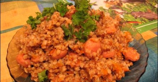Гречка с сосисками
