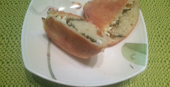 Пирожки с творогом и зеленью