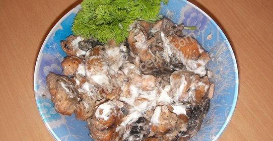 Жареная горбуша с грибами