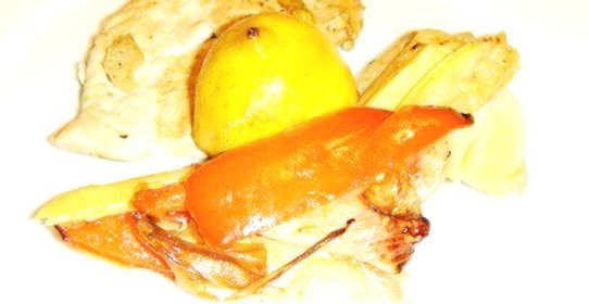 Жареная курица со спагетти из цукини