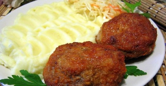Мясные биточки