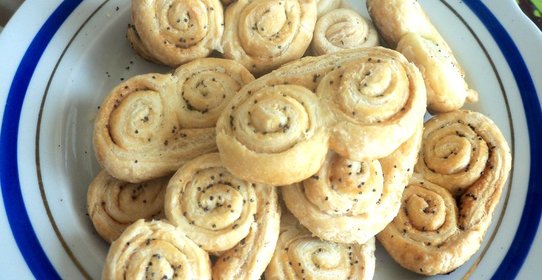 Печенье слоеные ушки