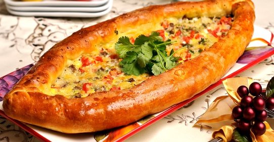 Турецкая пицца Пайд