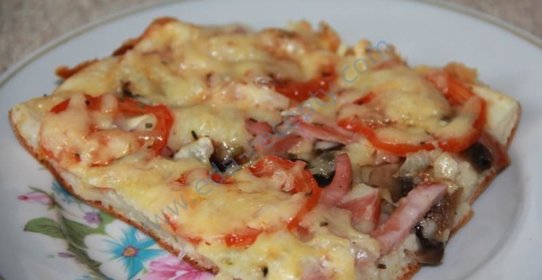 Пицца на жидком тесте на кефире без дрожжей