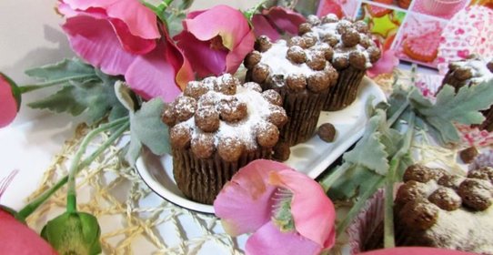 Кексы из мороженого с шоколадными шариками