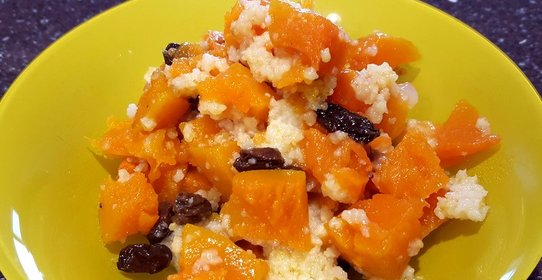 Каша из тыквы с пшеном и изюмом