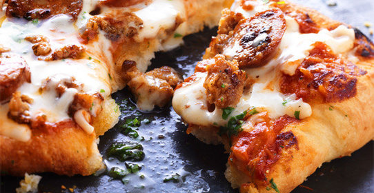 Простая пицца в мультиварке