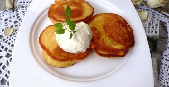 Кукурузные оладьи с апельсином