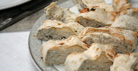 Рулеты с творожной начинкой